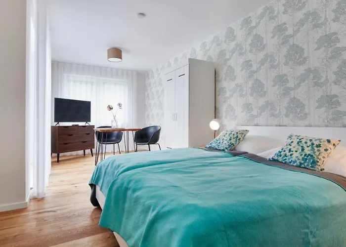 Bei Meyers - Neue Messe 3*